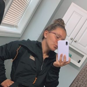 Meet your Posher, Alli